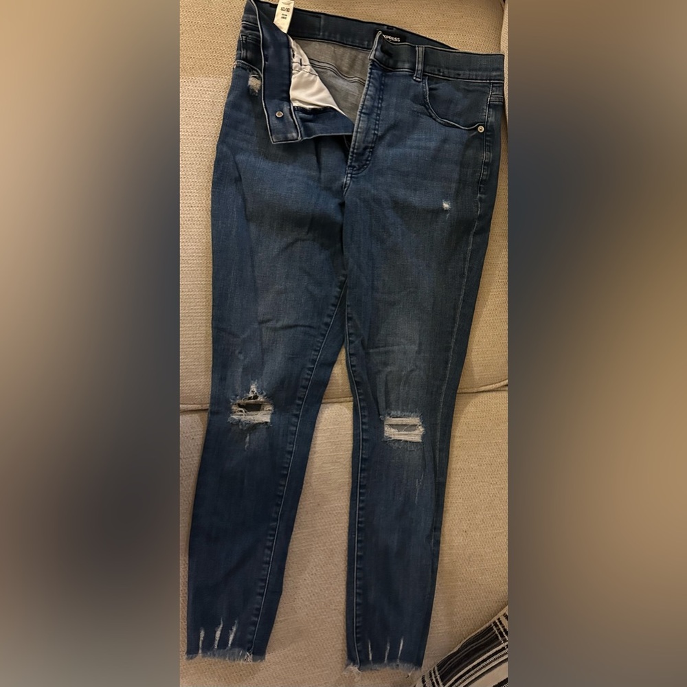 Express women’s Straight Jeans
